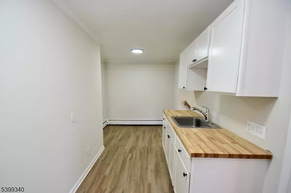 Franklin Boro, NJ 07416,69 State Rt 23