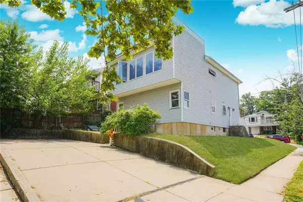 Staten Island, NY 10305,47 Rockwell AVE