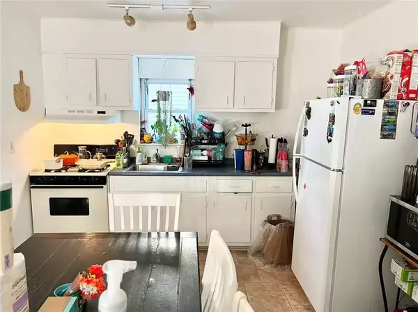 Staten Island, NY 10305,251 Liberty AVE