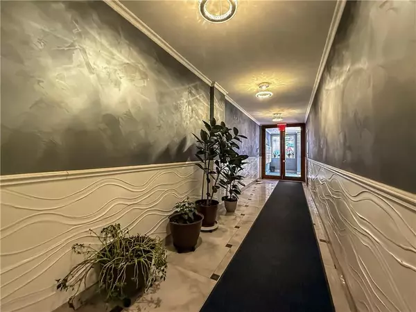 Brooklyn, NY 11229,2758 Ocean AVE #8B