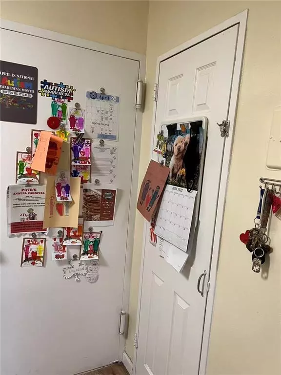 Staten  Island, NY 10306,100 Colfax AVE #6Z