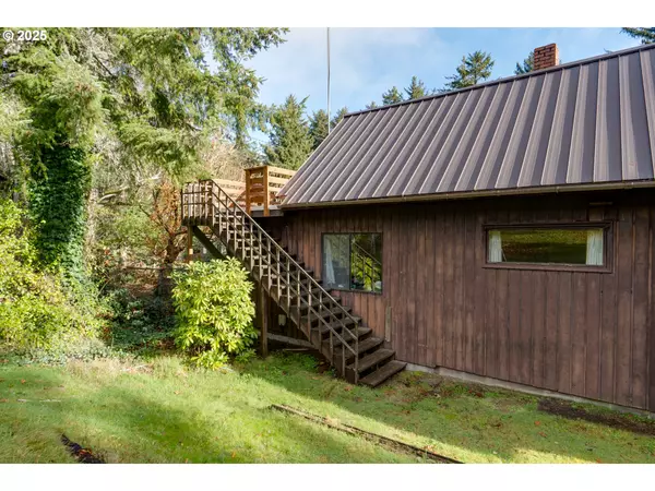 Gearhart, OR 97138,735 3RD ST