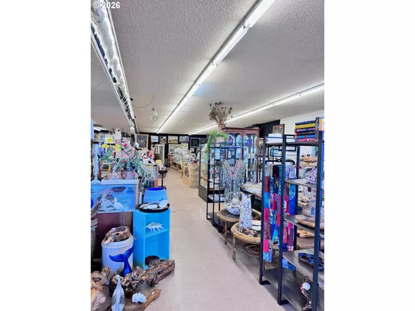 Florence, OR 97439,595 HIGHWAY 101