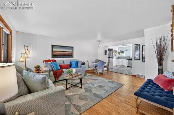 Colorado Springs, CO 80909,2205 Alpine DR