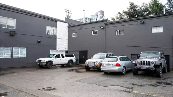 Victoria, BC V8T 4L1,2000 Douglas St #656A