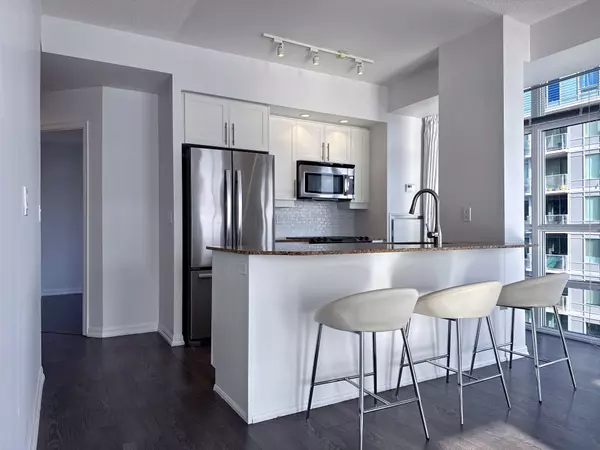 Toronto C01, ON M6K 3R2,65 East Liberty ST #1802