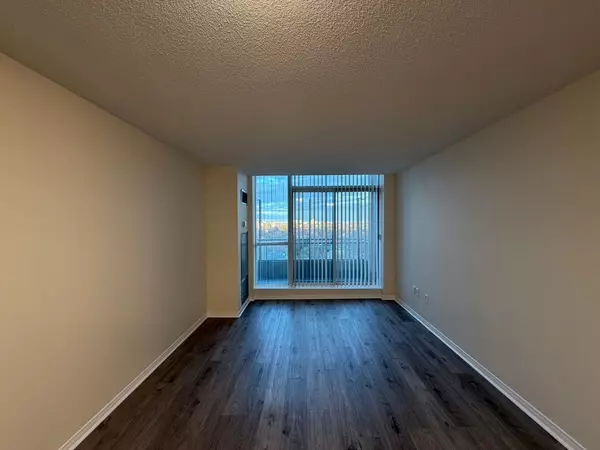 Toronto C14, ON M2M 4L6,39 Pemberton AVE #Ph10