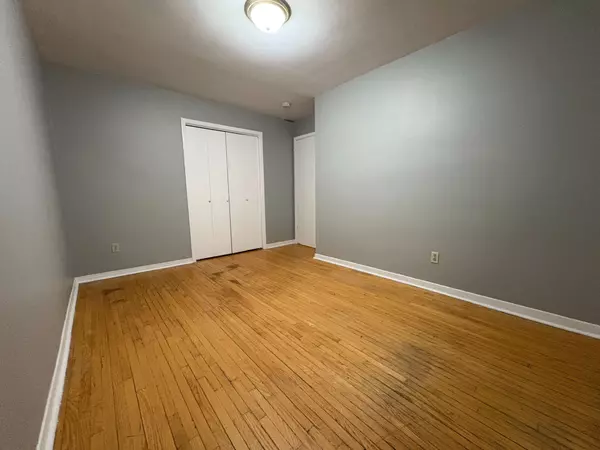 Toronto C03, ON M6V 4E8,319A Oakwood AVE #upper rear