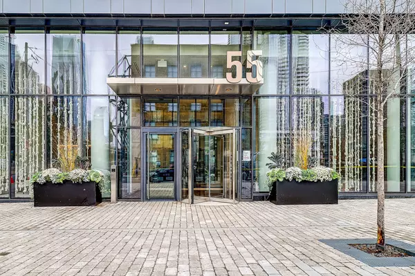 Toronto C08, ON M5E 0G1,55 Cooper ST #2607