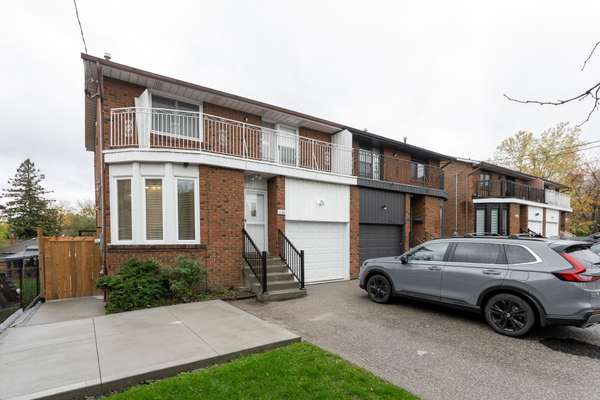 1040 Victoria Park AVE, Toronto E03, ON M4B 2K1