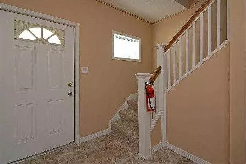 Oshawa, ON L1G 1S1,116 Brock ST E #1