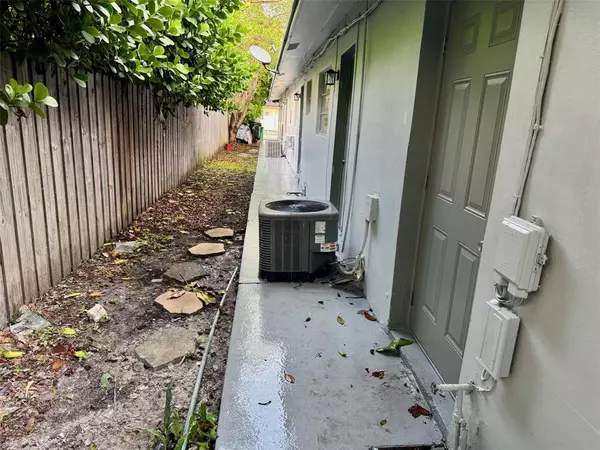 Fort Lauderdale, FL 33304,1507 NE 5TH AVE