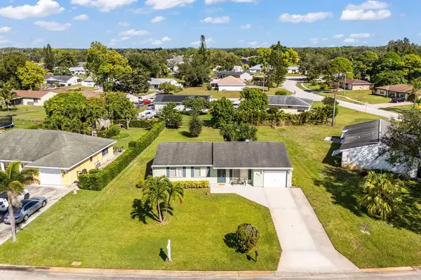 Port St Lucie, FL 34953,607 SW Everett Ct