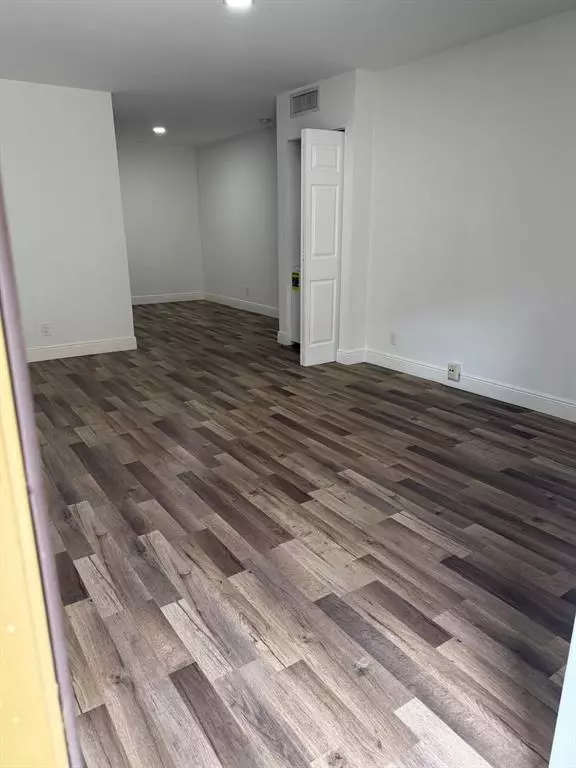 Coral Springs, FL 33065,11602 Royal Palm Blvd