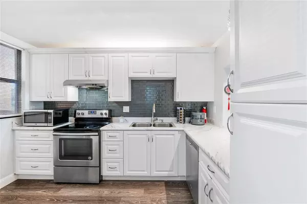 Coral Springs, FL 33065,8437 Forest Hills Dr #203