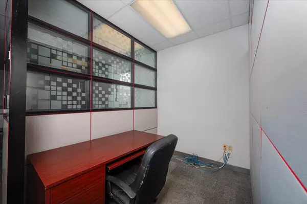 Brock, ON L0E 1E0,10 Cameron ST W