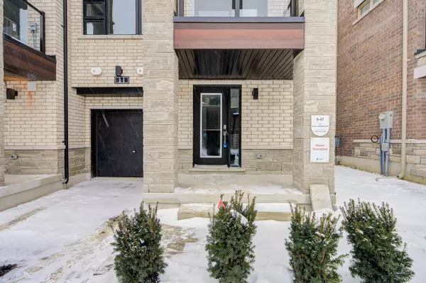 Markham, ON L3R 3X3,11 John Canning WAY