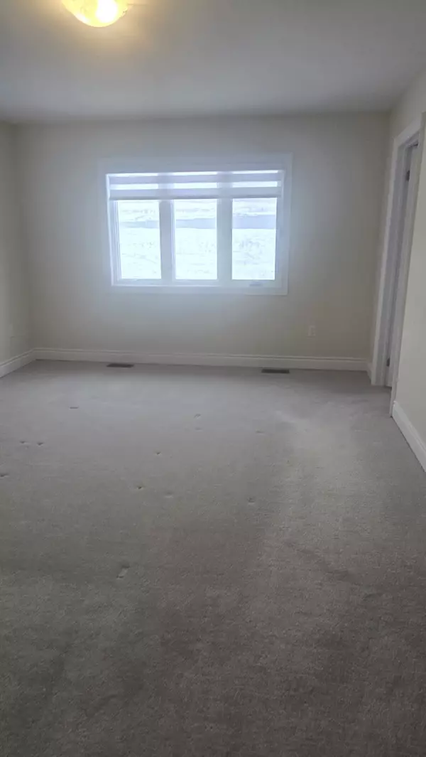 New Tecumseth, ON L9R 0V9,123 Kennedy BLVD