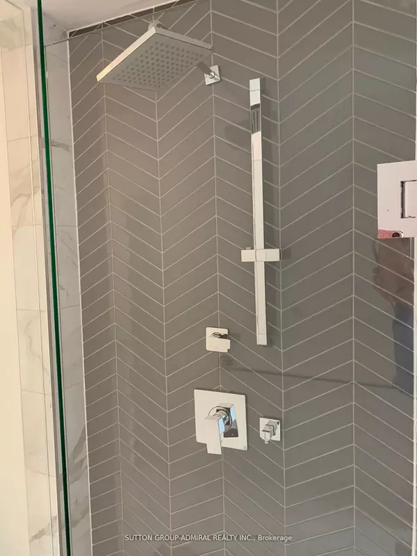 Vaughan, ON L4K 0K5,2908 Highway 7 N/A #1103