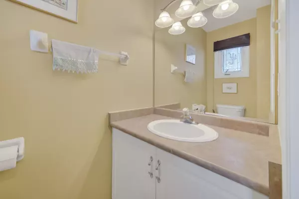 Essa, ON L3W 0L1,12 Parkside CRES