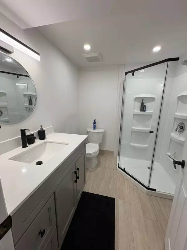 Vaughan, ON L6A 2K9,43 Parktree DR