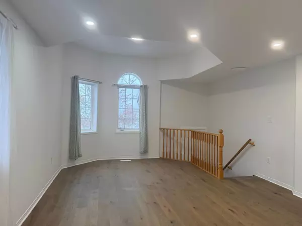 Barrie, ON L4N 0Y7,31 Seline CRES #Upper