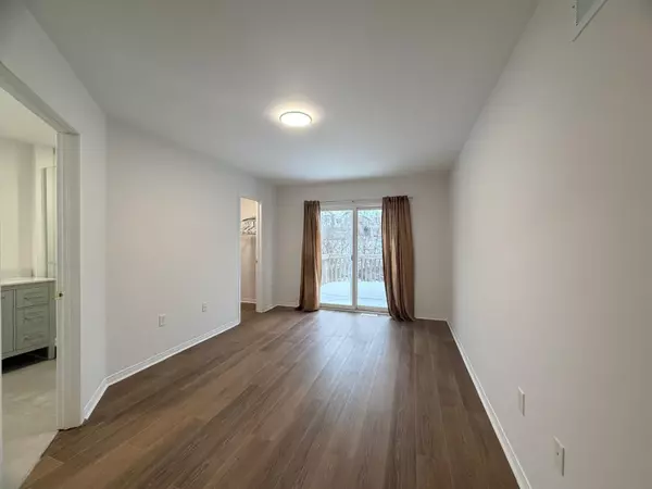 Barrie, ON L4N 0Y7,31 Seline CRES #Upper