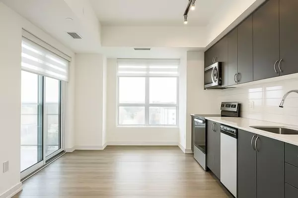 Barrie, ON L4M 0L4,56 Lakeside TER #906