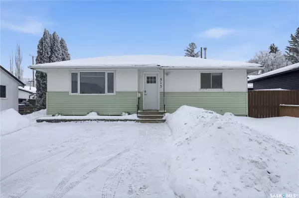 513 W AVENUE N, Saskatoon, SK S7L 3H2
