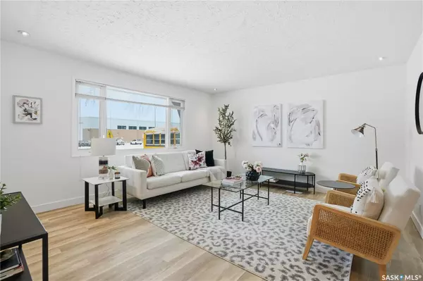 Saskatoon, SK S7L 3H2,513 W AVENUE N