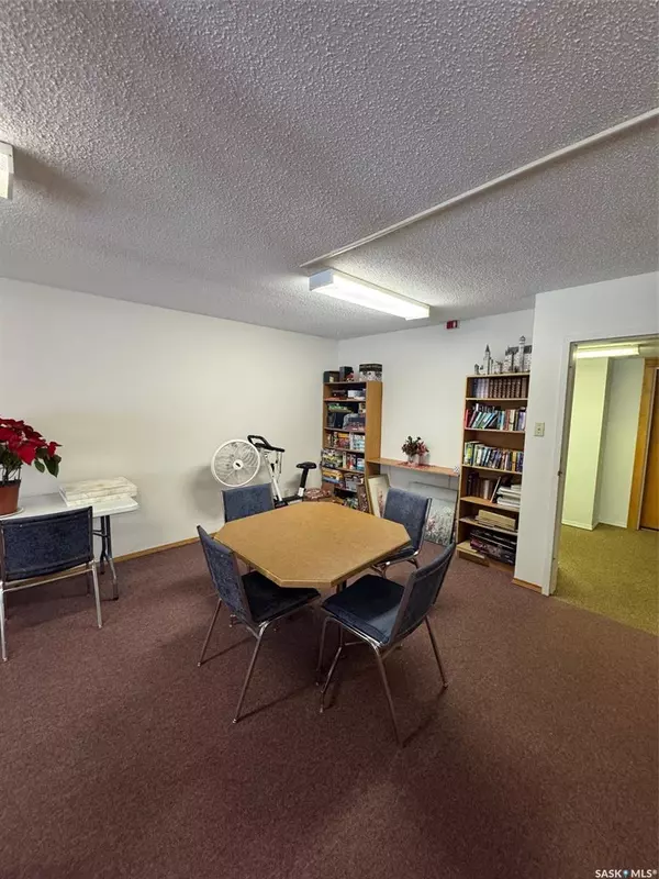 North Battleford, SK S9A 1G7,1442 102nd STREET #209