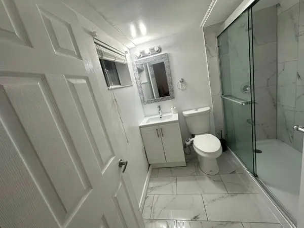 Brampton, ON L6T 3M6,111 Folkstone CRES #BSMT