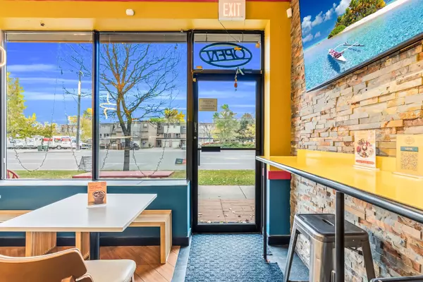 Toronto W05, ON M9L 2K5,2930 Islington AVE #3