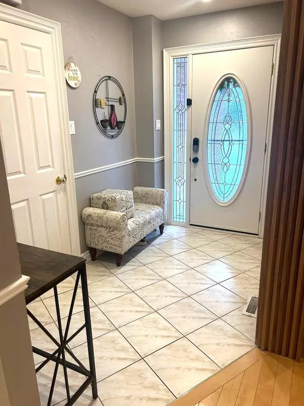 Milton, ON L9T 4J6,874 Childs DR