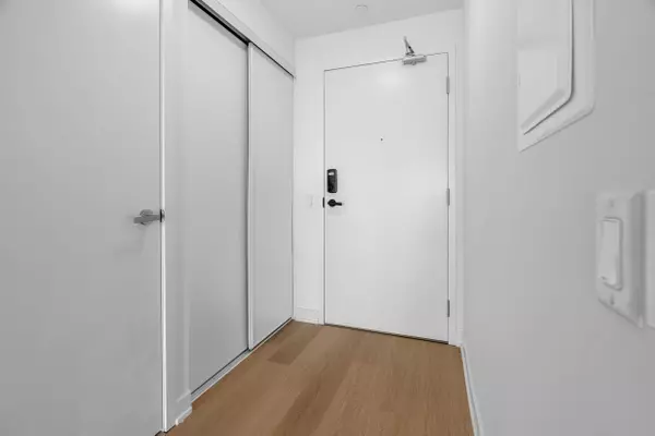 Mississauga, ON L5B 0M4,3883 Quartz RD #3413