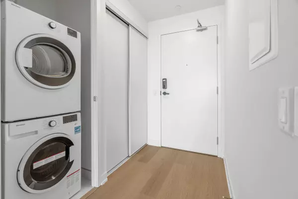 Mississauga, ON L5B 0M4,3883 Quartz RD #3413