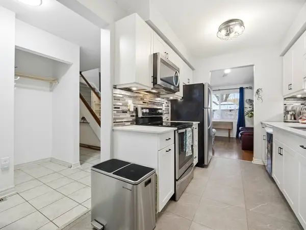 Brampton, ON L6X 2X2,88 Harridine RD