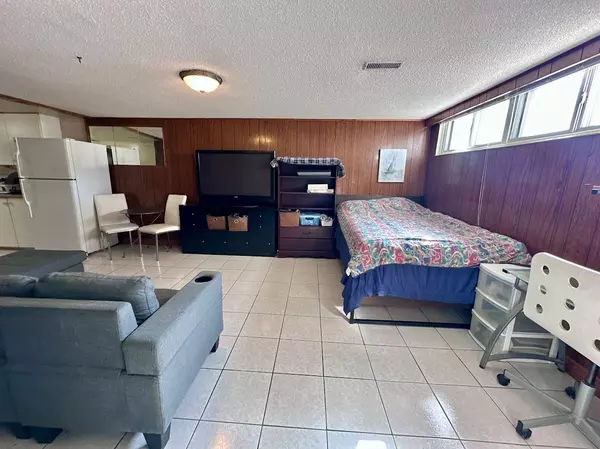 Toronto W05, ON M3L 1T8,29 Peterdale RD #Basement