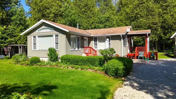 South Bruce Peninsula, ON N0H 2T0,186 Hope Bay RD