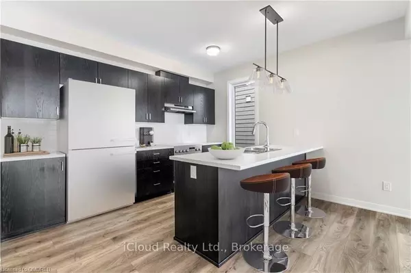 Barrhaven, ON K2J 7G9,318 Catsfoot WALK