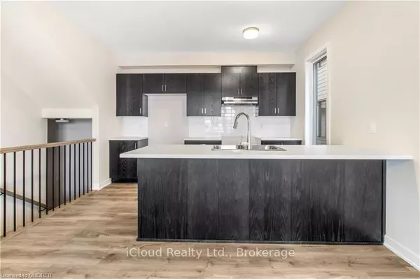 Barrhaven, ON K2J 7G9,318 Catsfoot WALK