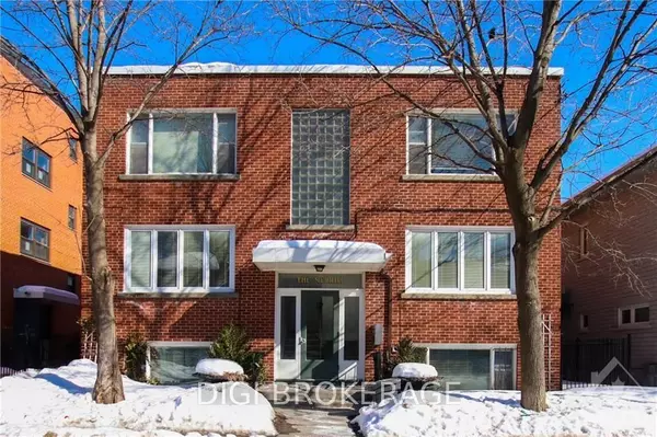 117 Macdonald ST #3, Ottawa Centre, ON K2P 1H7