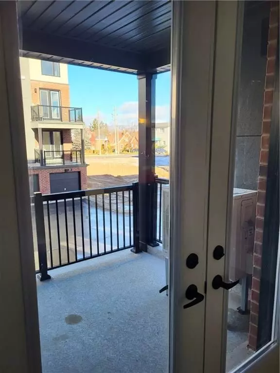 Waterloo, ON N2J 1A4,99 Rogers ST #41