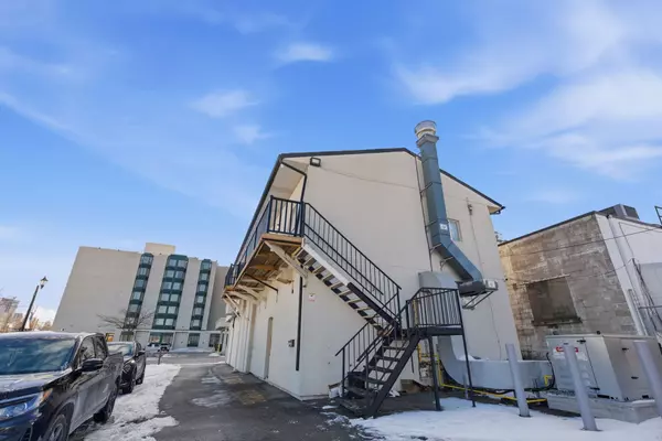 Niagara Falls, ON L2G 1S5,5703 Ferry ST #2