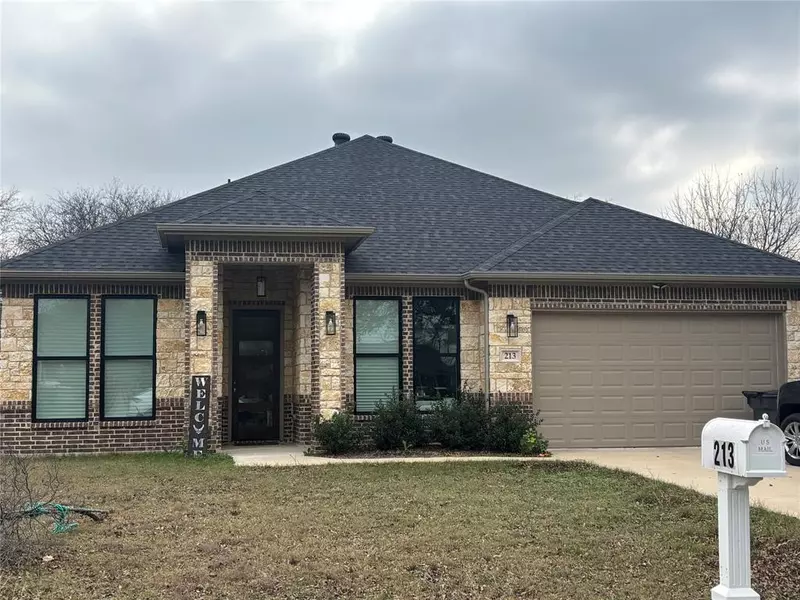 213 Sperry Lane, Red Oak, TX 75154