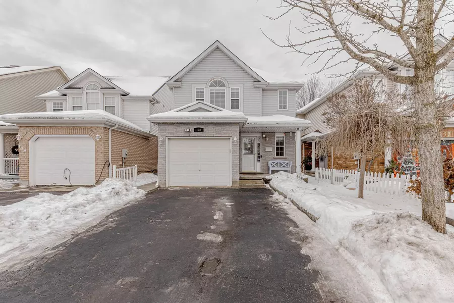 128 Karalee CRES, Cambridge, ON N3C 4H4