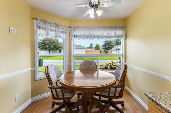 Parksville, BC V9P 2K8,240 Stanford Ave E #103