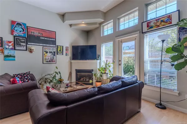 Victoria, BC V8T 5L4,1019 North Park St #20