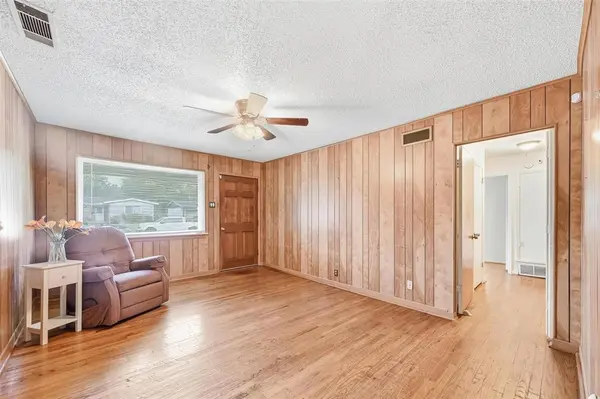 Dallas, TX 75228,3130 Healey Drive