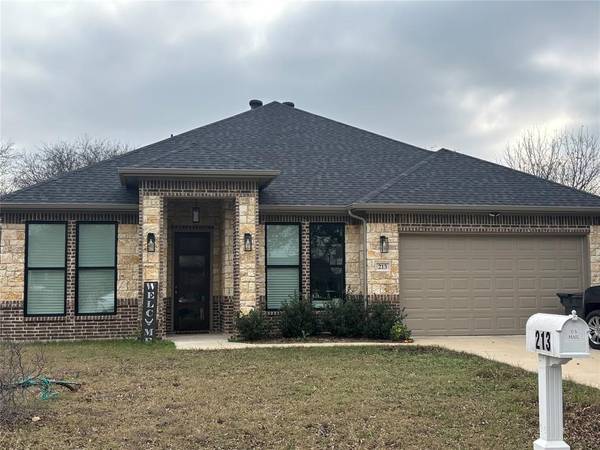 213 Sperry Lane, Red Oak, TX 75154